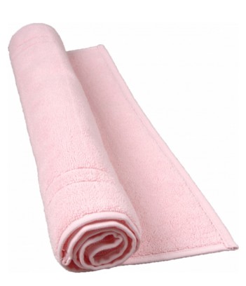 tapis de bain rose