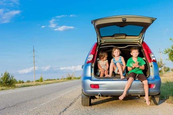 Vacances estivales : bien préparer sa voiture !